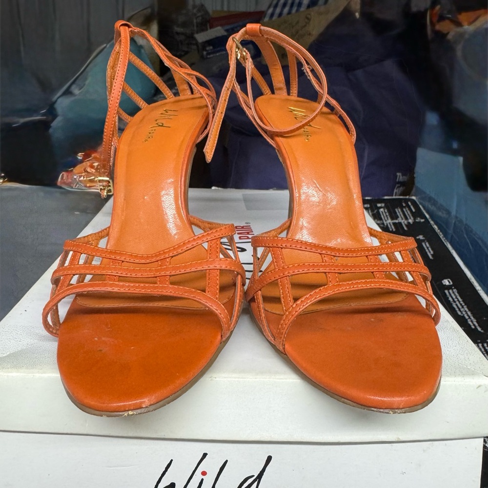 Womens Wild Pair Peep Toe Heels. Size 7.5